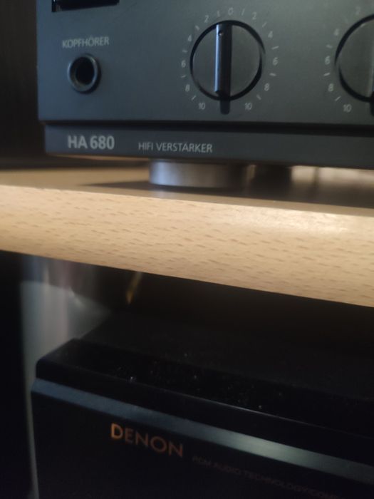 Усилитель telefunken НА 680.