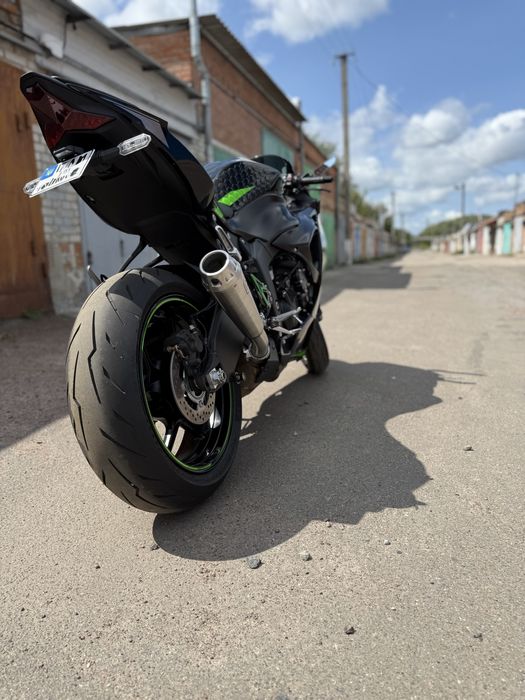 Kawasaki ZX6R 2025