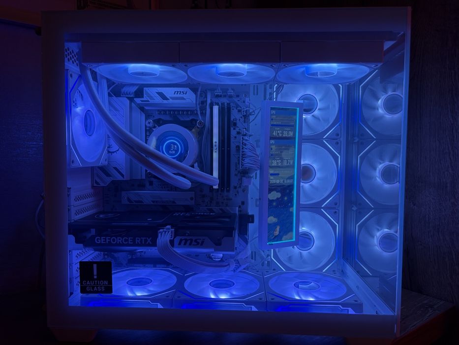 Komputer gamingowy Ryzen 7 7700/RTX 5060 Ti/16GB DDR5/1TB SSD.