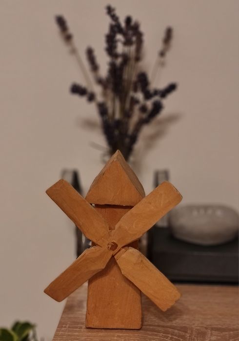 Wiatrak drewniany,miniatura,dekoracja