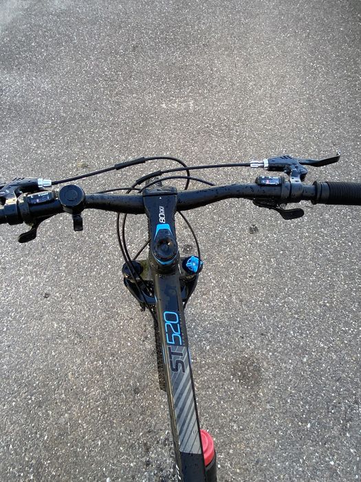 Bicicleta btt rockrider