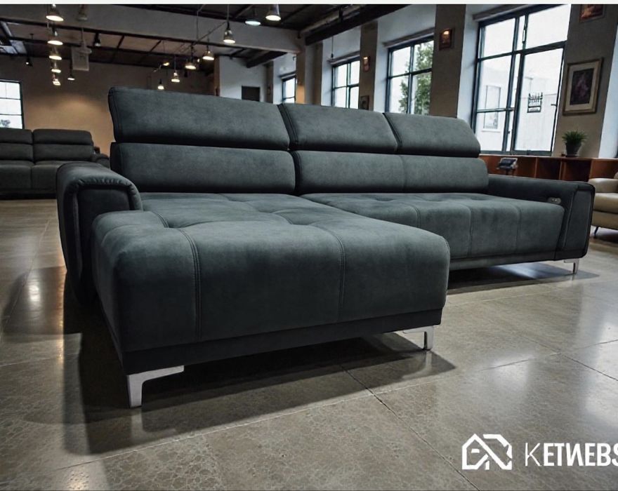 Narożnik, kanapa, rogówka elektrycznie wysuwana, ruchome zagłówki.