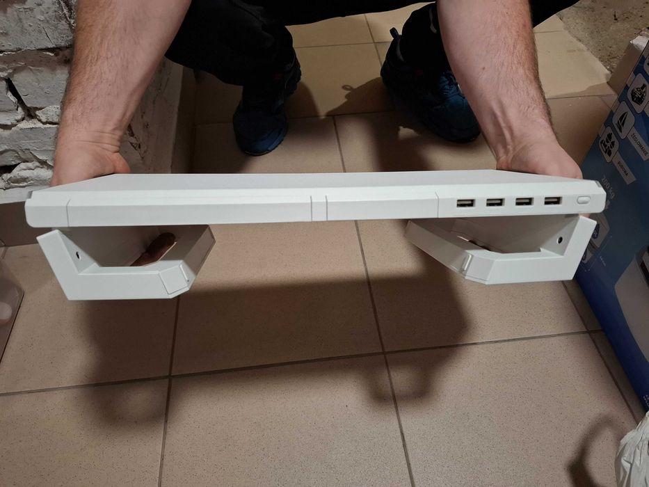 Podkładka na laptop, monitor, telefon