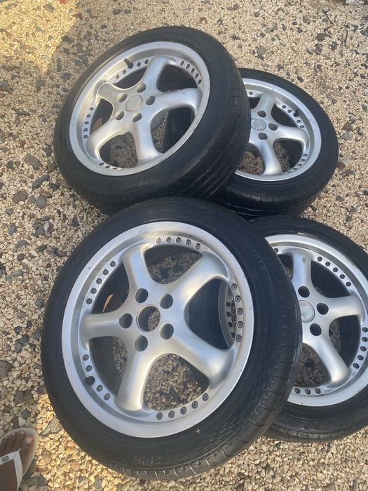 Jantes especiais R17 5x108 c/ pneus