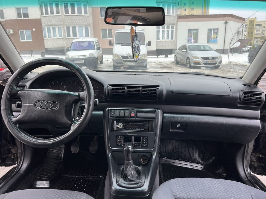 Продам аудюшку А4В5