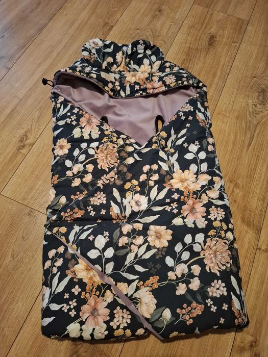 Otulacz Bibi Mall do fotelika samochodowego - zimowy, pudrowy róż