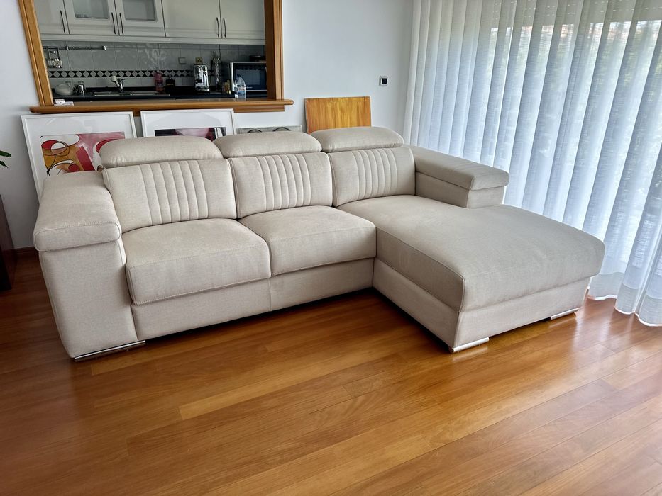 Sofa chaise long