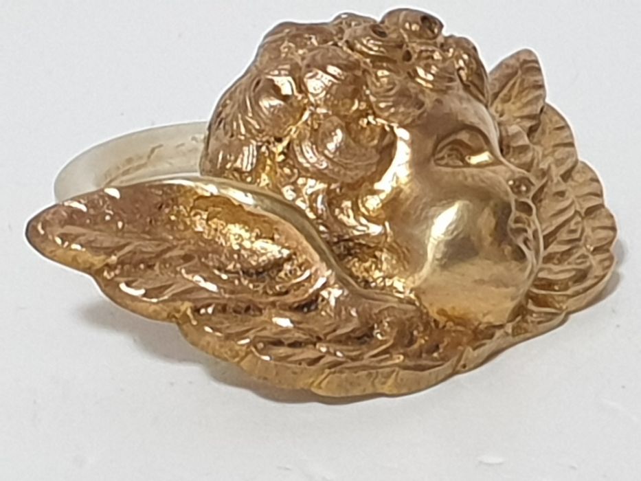 Amoroso antigo anjinho da guarda em metal com banho em ouro