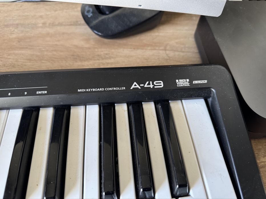 Roland A-49 e Quad-Capture