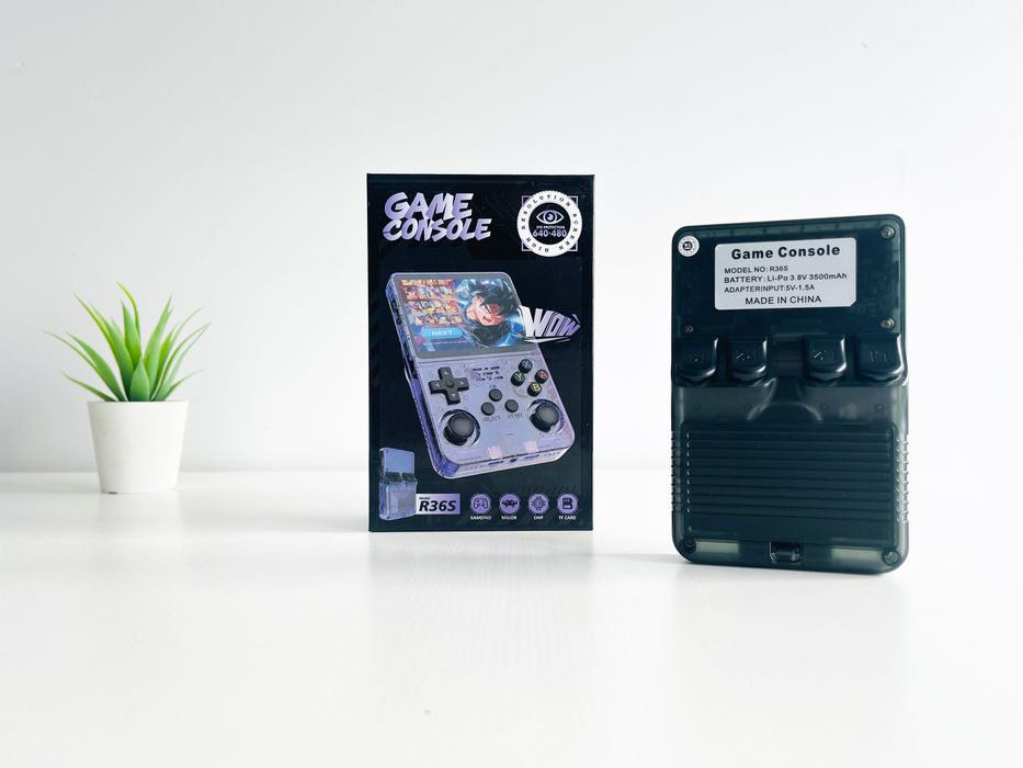 Consola R36s 64GB (Excelente Qualidade) - NOVA