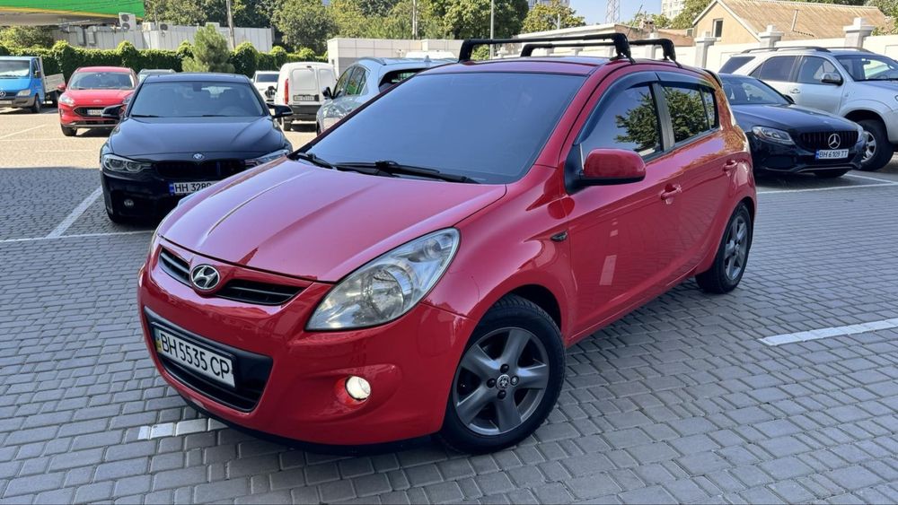 Hyundai i20 2011, газ/бензин