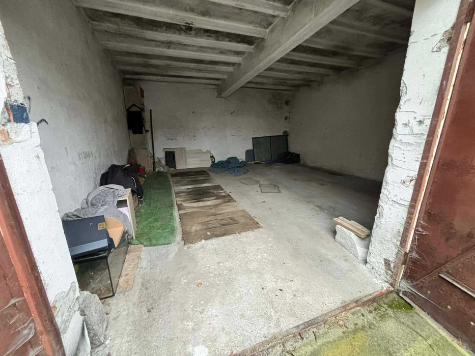 Wynajmę garaż dwustanowiskowy z kanałem samochodowym Centrum Miasta