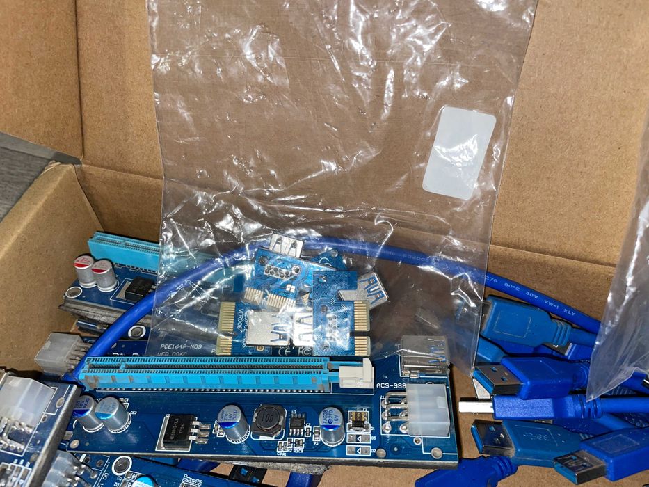 Адаптери, конектори Райзери PCI-E USB3.0 плати і кабеля