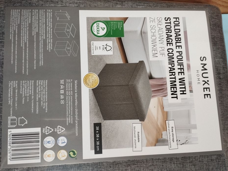 Puf ze schowkiem Smukee