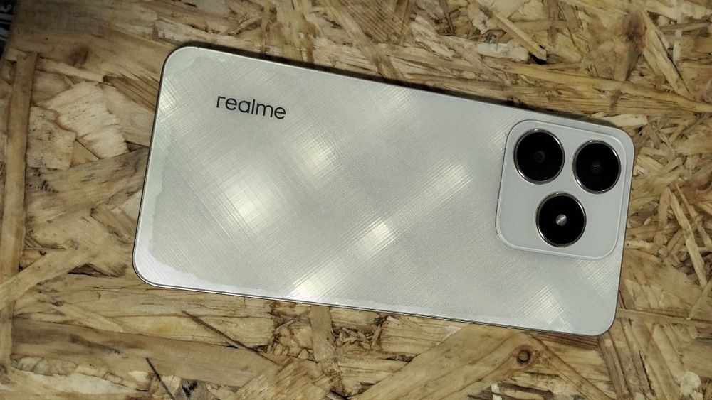Vendo Realme c61
