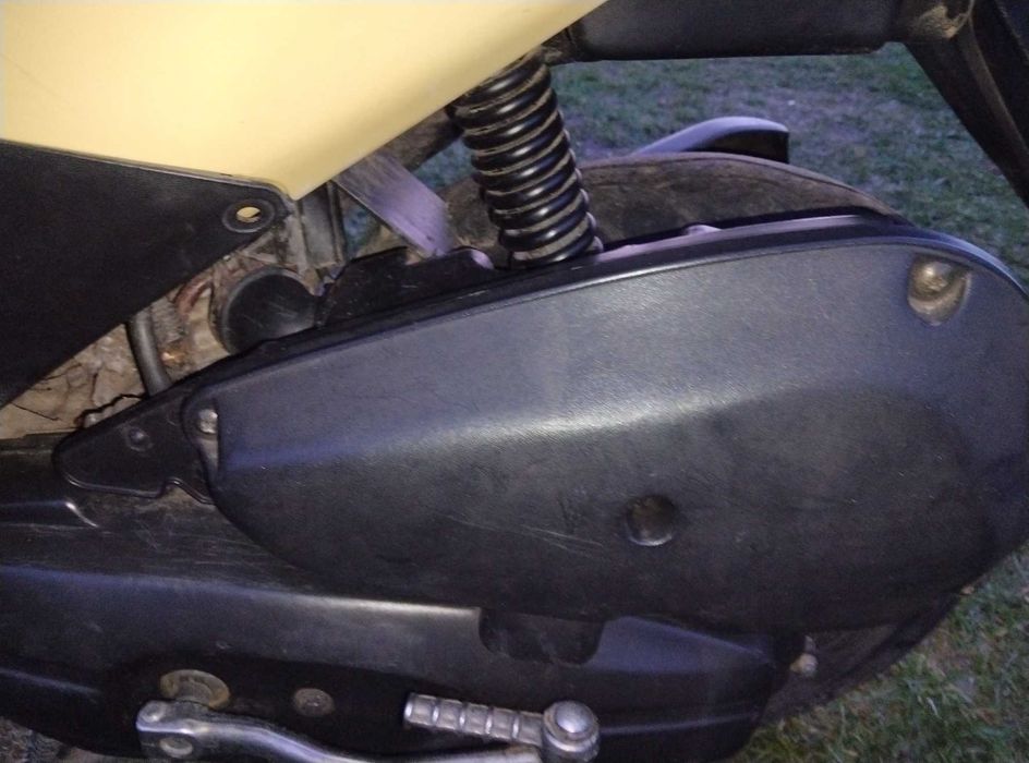Продам скутер Suzuki Lets 3