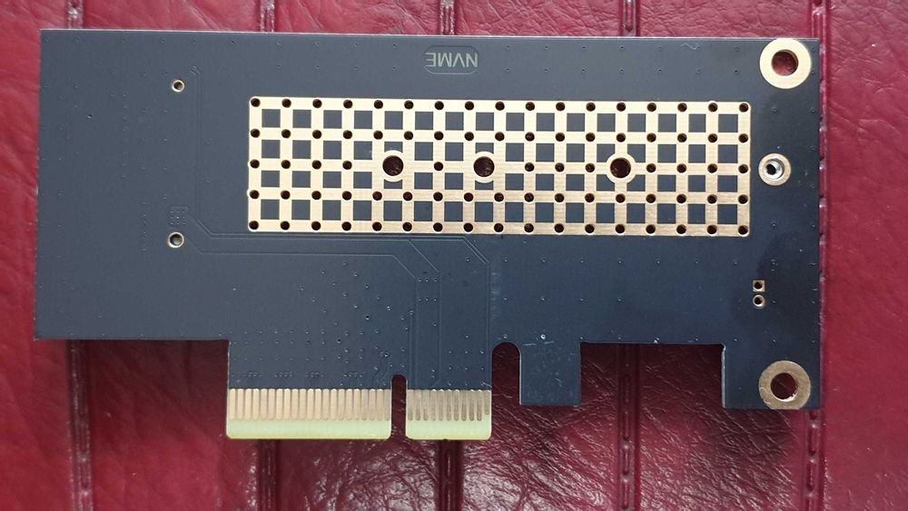 Адаптер-переходник M.2 NVMe to PCI-E 4.0/3.0 x4