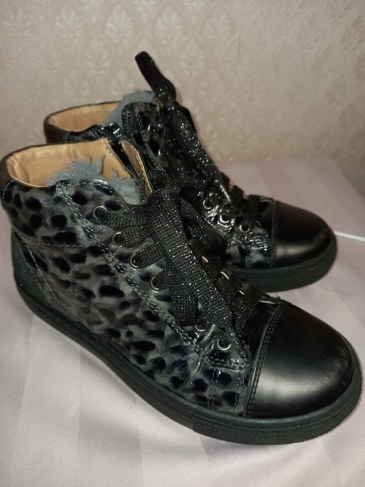 Шкіряні черевики для дівчинки 30р.