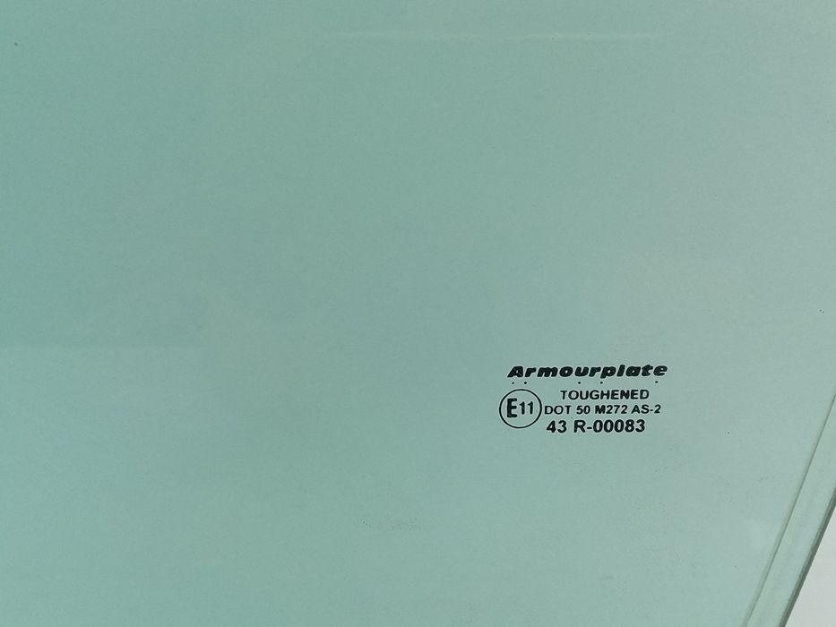 Vidro porta frente esquerda AUDI Allroad (4BH, C5)