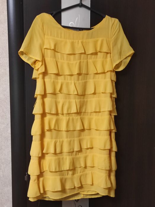 Пакет жіночих речей в ідеальному стані