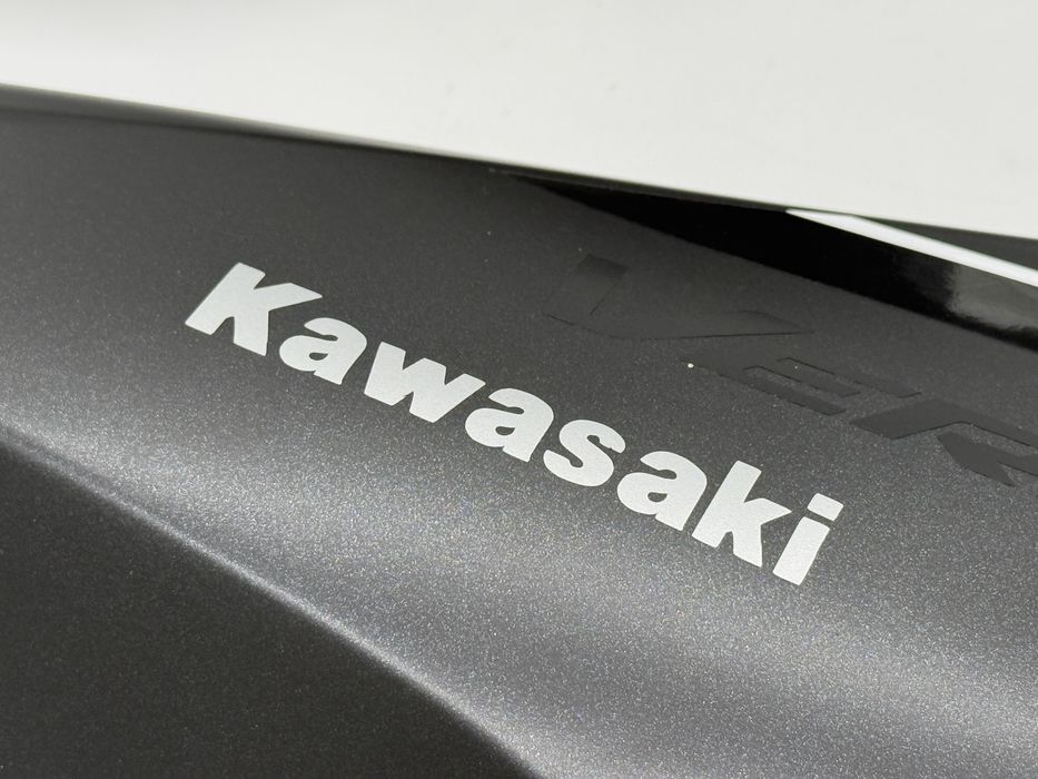 Kawasaki versys 650 bok boczek owiewka Lewa