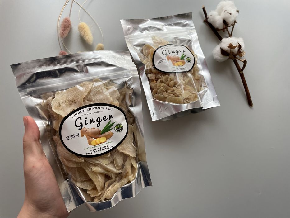 Екзотичні сухофрукти без цукру. Диня канталупа джекфрут імбир пітахайя