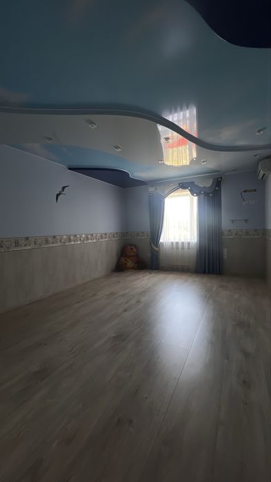 Элитный дом в с. Червоний Шахтарь (Вольное), ул. Набережная.