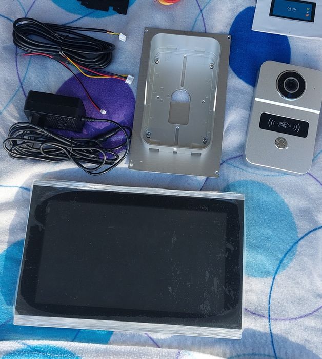 Video-porteiro wifi Tuya Smart de 10" | Maia