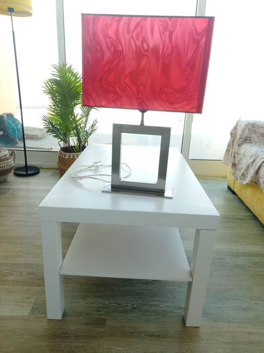 Candeeiro vermelho mesa