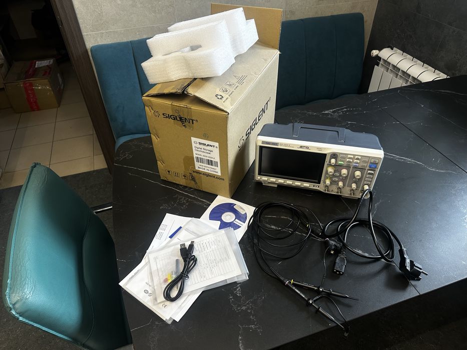 Осциллограф цифровий Siglent SDS1202X-E