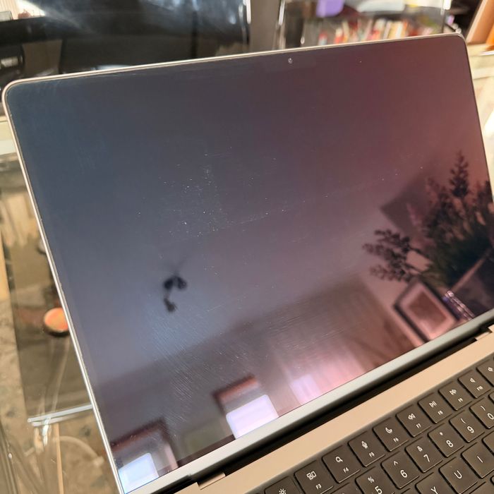 MacBook Pro 14” (2021) – M1 Pro | 16GB RAM | 1TB SSD | 88% Bateria