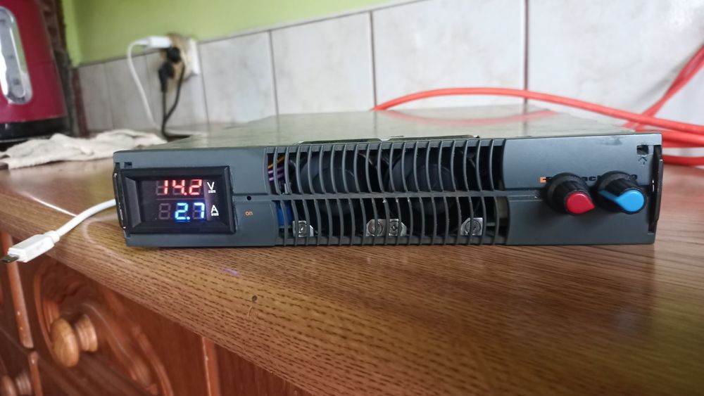 Flatpack зарядное устройство 1500