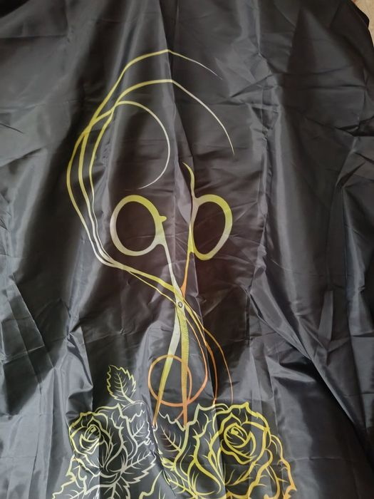 Перелина .накидка парикмахерская