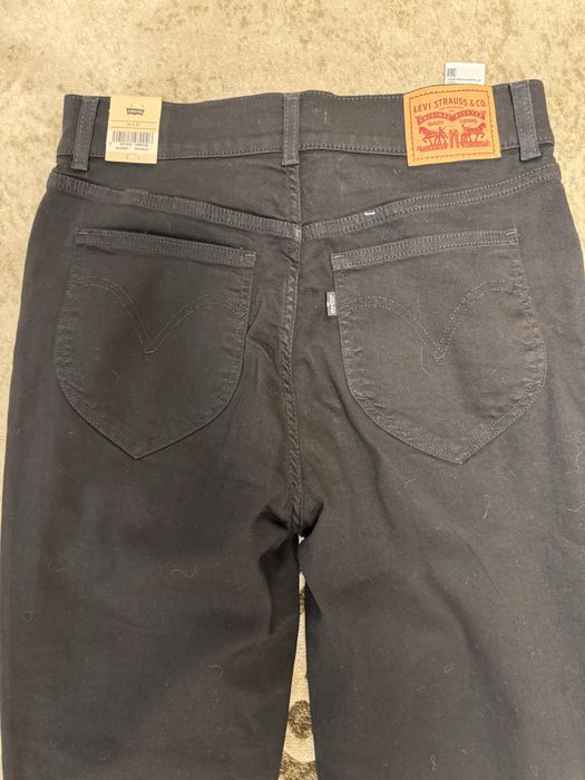 Нові джинси  Levis