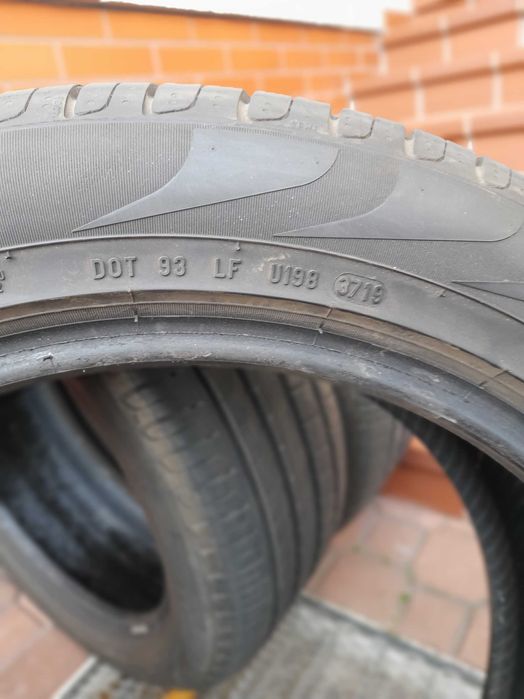 Opony Pirelli Scorpion Verde 235/50/19 Komplet