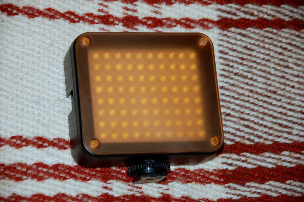 Видео свет накамерный Lishuai LED-80B (с диммером) Накамерний фонарь