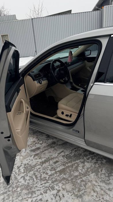 Volkswagen Passat b7 2.5