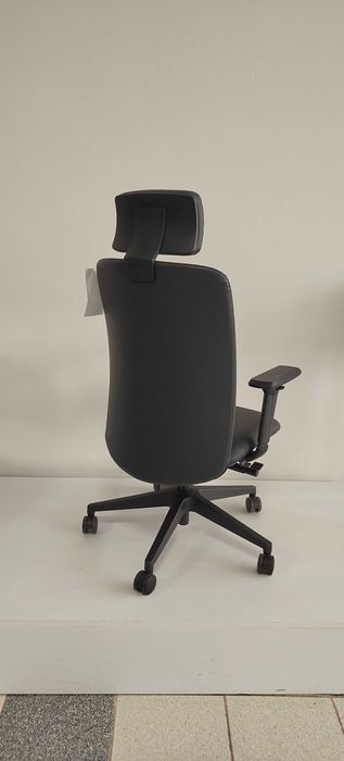 Fotel biurowy, ergonomiczny, regulowany, krzesło do biura, biurka ELI | WYPRZEDAŻ EKSPOZYCJI