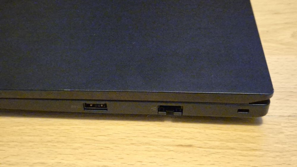 Lenovo ThinkPad e14 gen 5 AMD