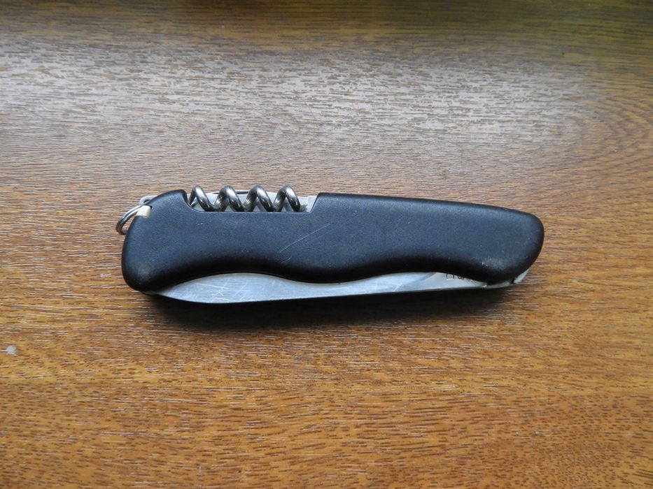 Victorinox Picnicker nóż scyzoryk czarny 111mm =