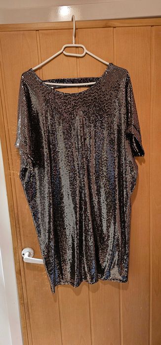 Sukienka Sylwestrowo-Karnawałowa