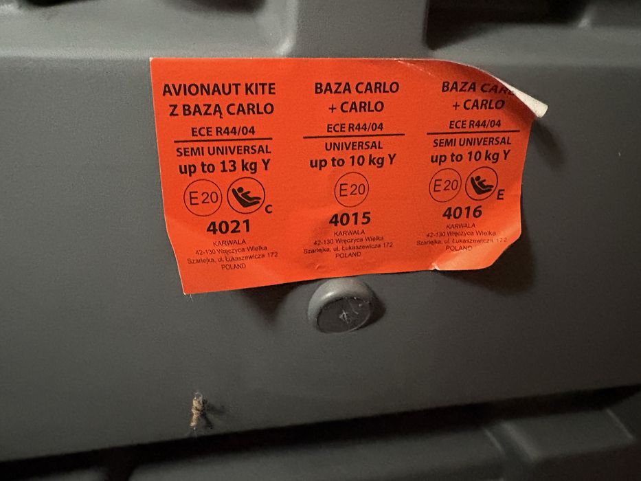 Avionaut Kite 0–13 kg + baza ISOFIX Dock