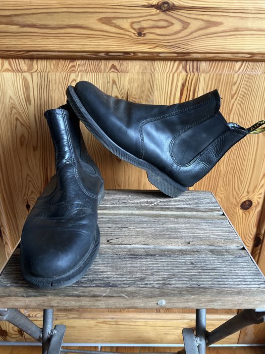 Sprzedam buty sztyblety firmy Dr Martens model Laura rozmiar 38 w 24.