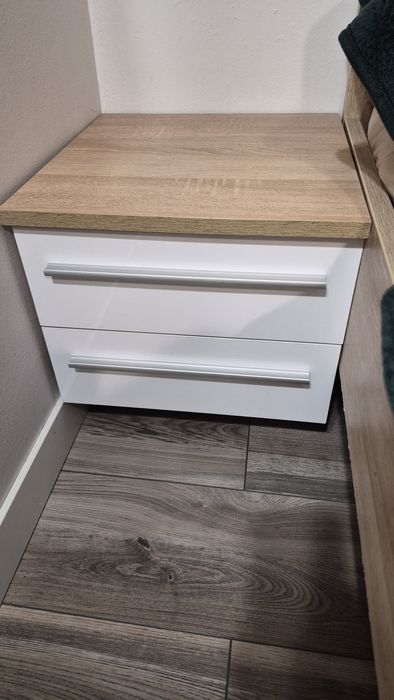 Łóżko 160x200 + szafka nocna