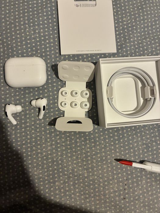 airpods pro 2 • 1 mes de uso • fatura e garantia63824203910017122