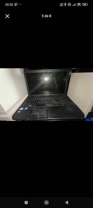 2 computadores portáteis