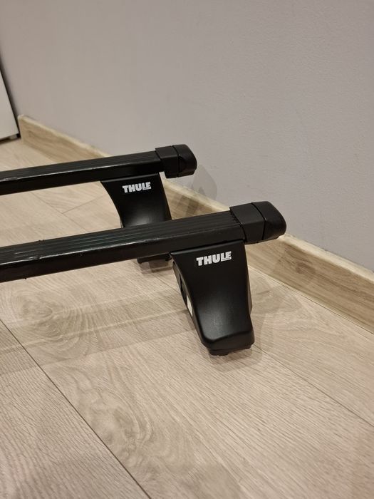 Bagażnik dachowy Thule belki relingi