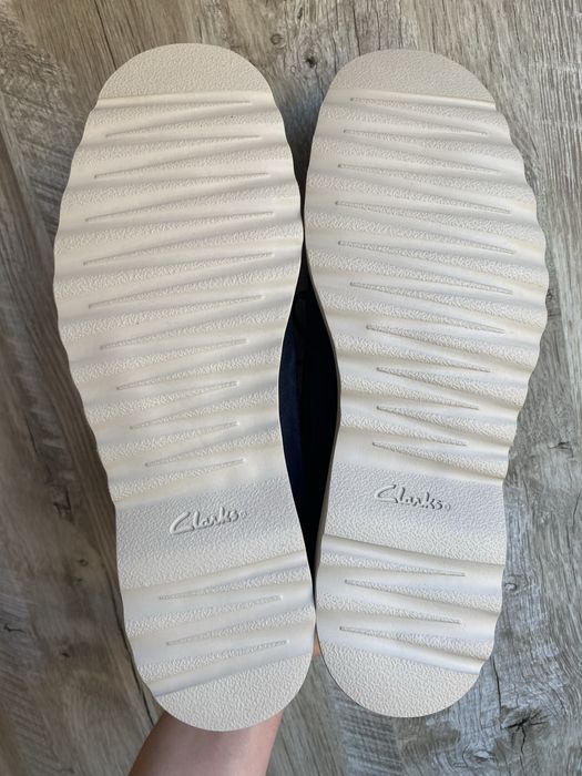 Чоловічі замшеві топсайдери clarks