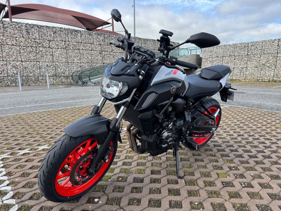 Yamaha MT-07 2020 | 12k km | Arrow Titanium | Pneus Novos | Impecável