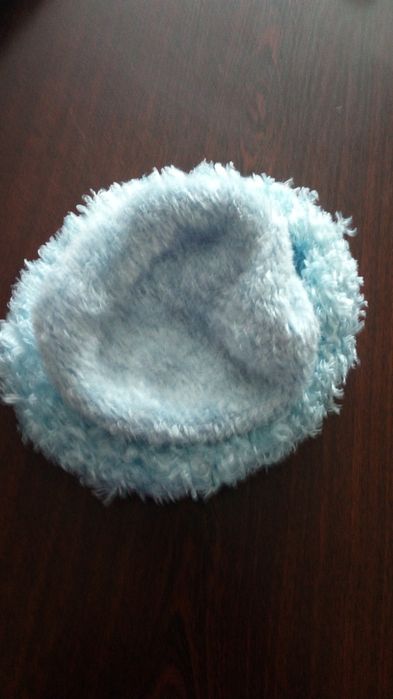 11. Czapka dla dziewczynki na 10 lat